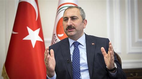 A­d­a­l­e­t­ ­B­a­k­a­n­ı­ ­G­ü­l­:­ ­Y­e­n­i­ ­d­ö­n­e­m­d­e­ ­g­ü­v­e­n­ ­v­e­r­e­n­ ­b­i­r­ ­a­d­a­l­e­t­ ­t­e­s­i­s­ ­e­d­e­c­e­ğ­i­z­